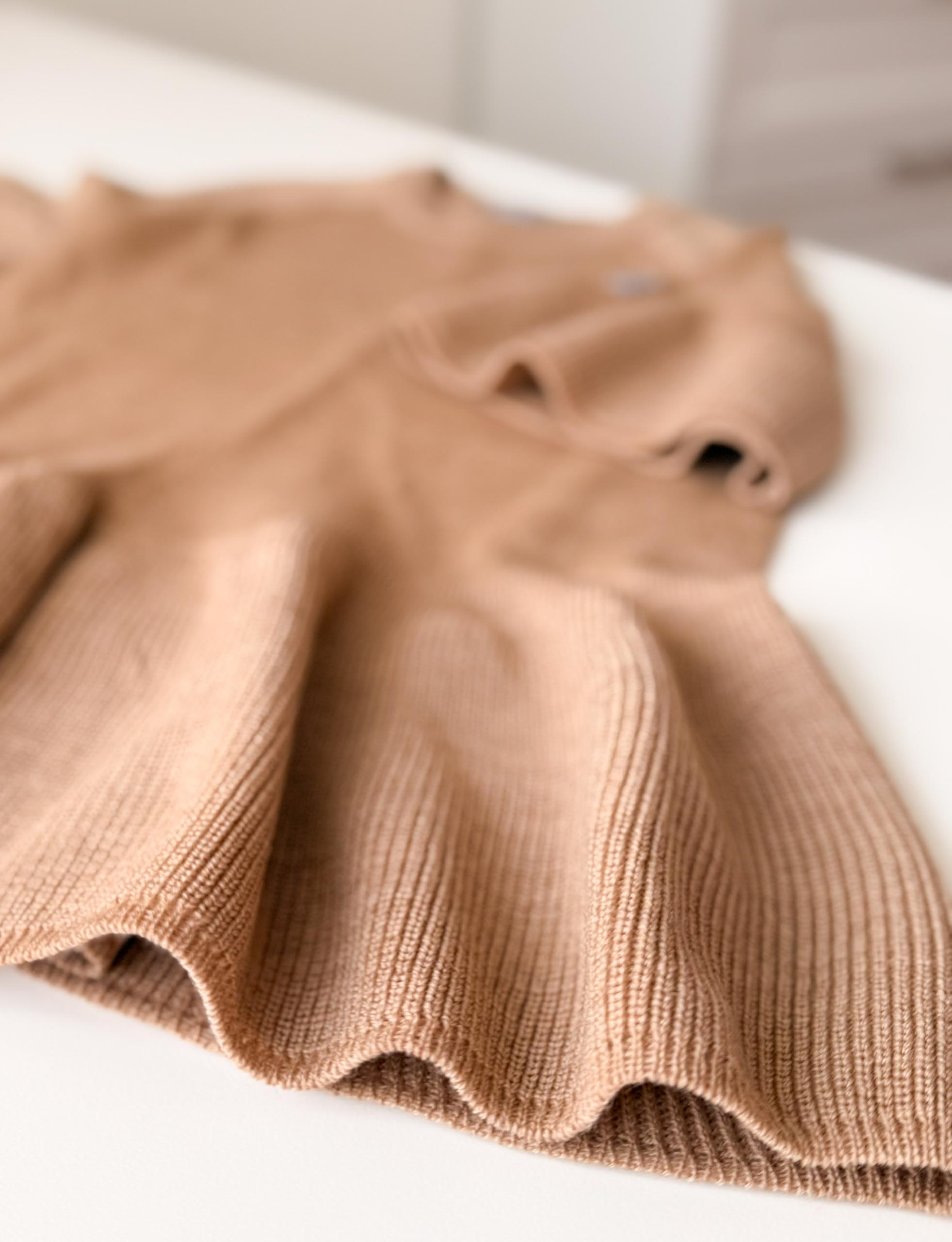 Meriinovillane kleit SWEET